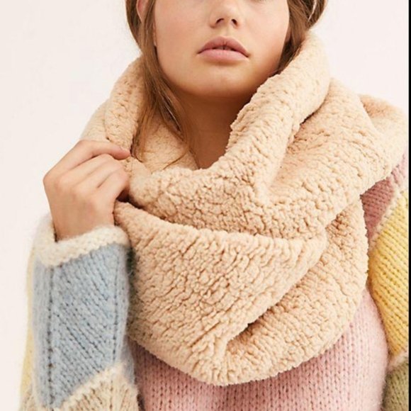 Free People Accessories - Free People Cloud Nine Fleece Infinity Scarf
